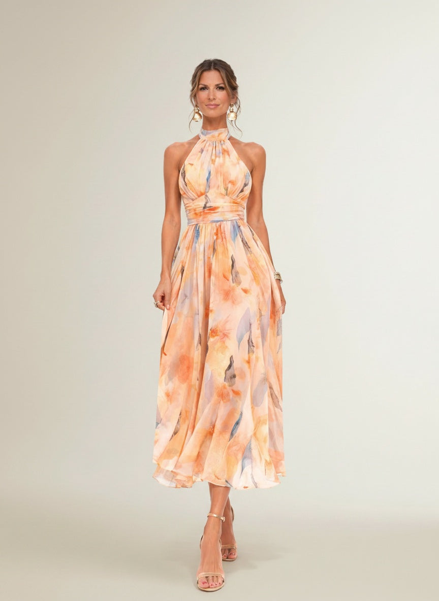 Full body view of the model wearing Maxi jurk met bloemenprint en open rug voor dames – elegant voor bruiloften