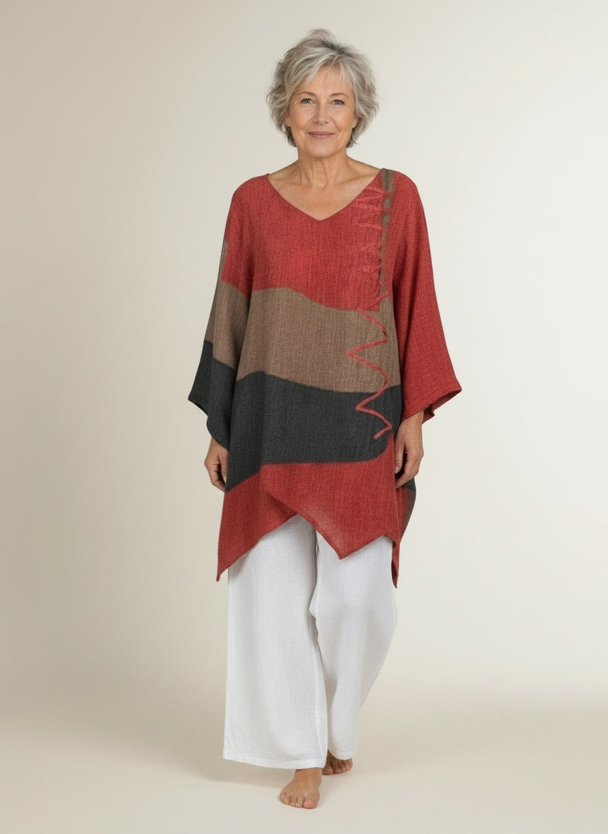 Full body view of the model wearing T-shirt voor dames – casual snit en tijdloos comfort
